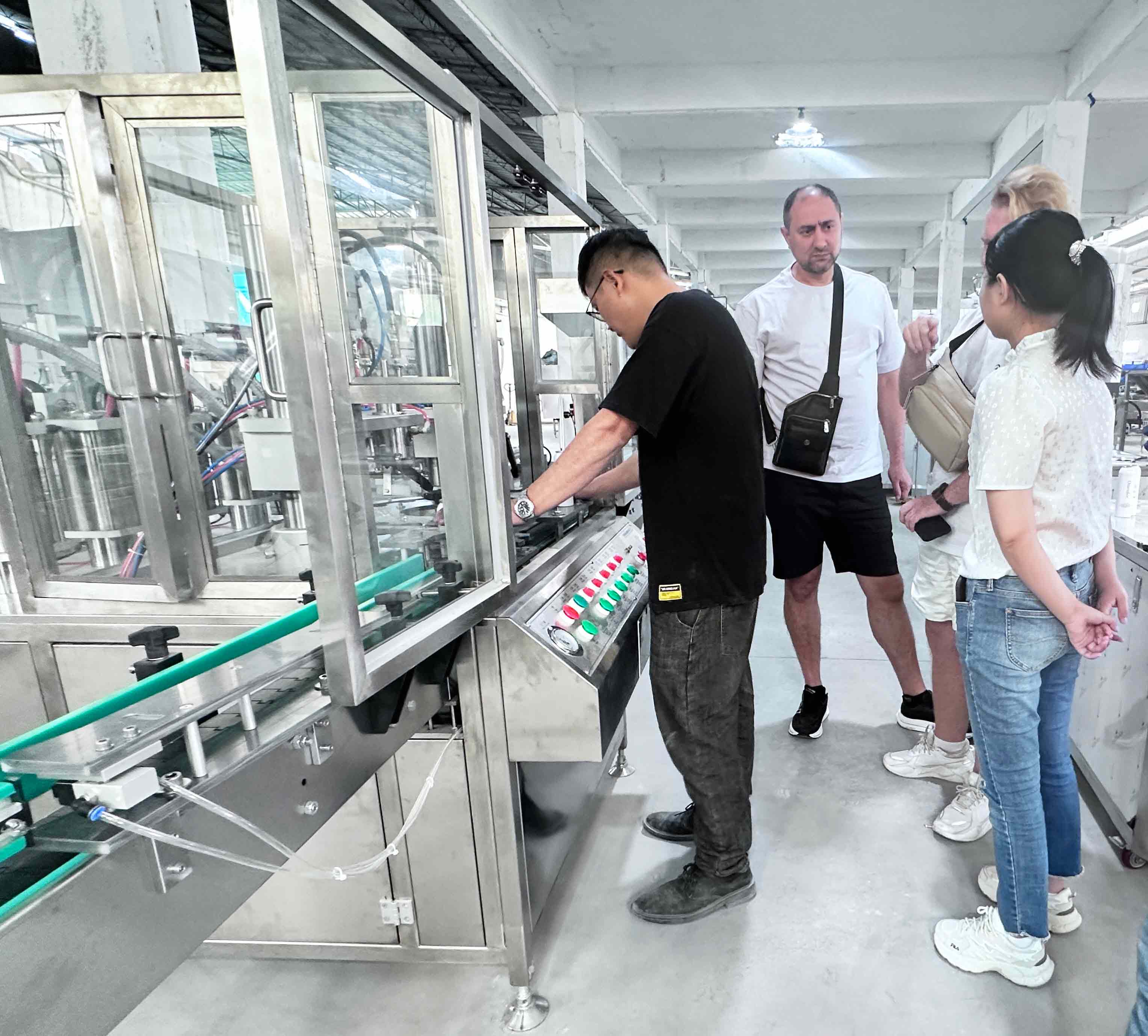 Отладка машины для наполнения аэрозолей