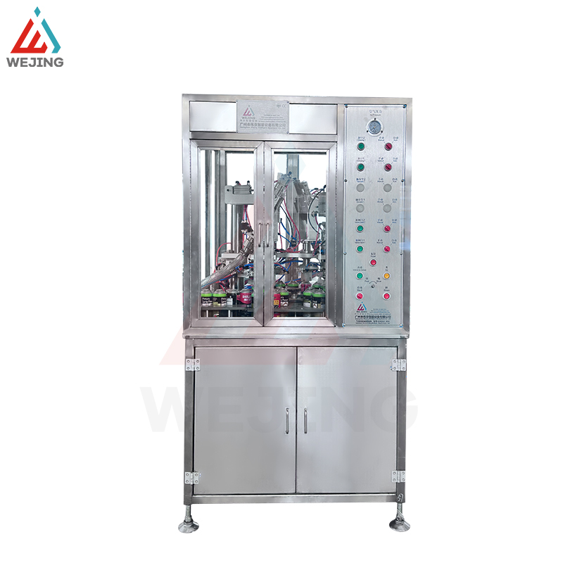 Машина со вставленным клапаном